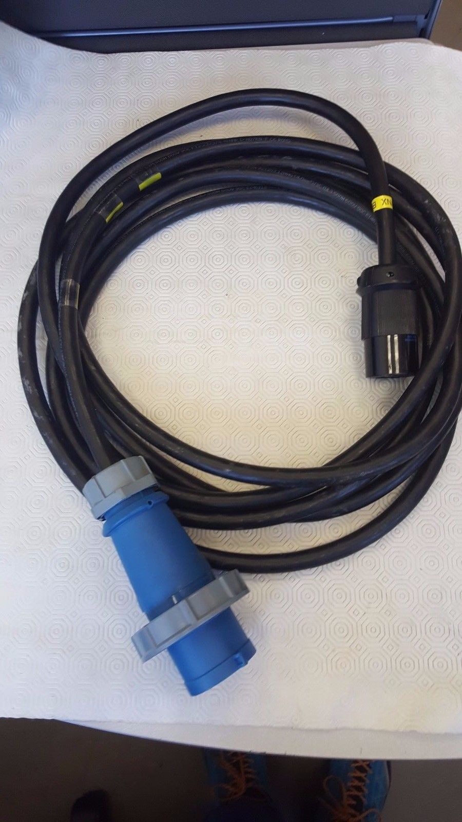 Dell EMC 038-003-481 21FT Feet Single Phase IEC Pin and Sleeve Power Inlet Cord Cable Dell EMC 038-003-481 21FT Feet Single Phase IEC Pin and Sleeve Power Inlet Cord Cable 1496551132 877 s l1600