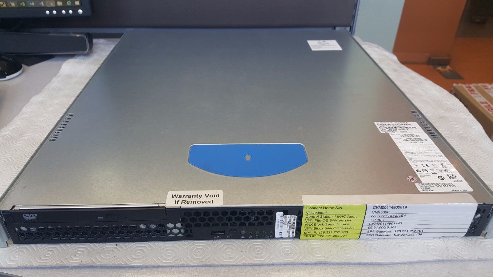 Dell EMC² 100-520-665/Dell Celerra NX4 / VNX 1U Control station Dell DP/N:K698N Dell EMC² 100-520-665/Dell Celerra NX4 / VNX 1U Control station Dell DP/N:K698N 1496551887 558 s l1600