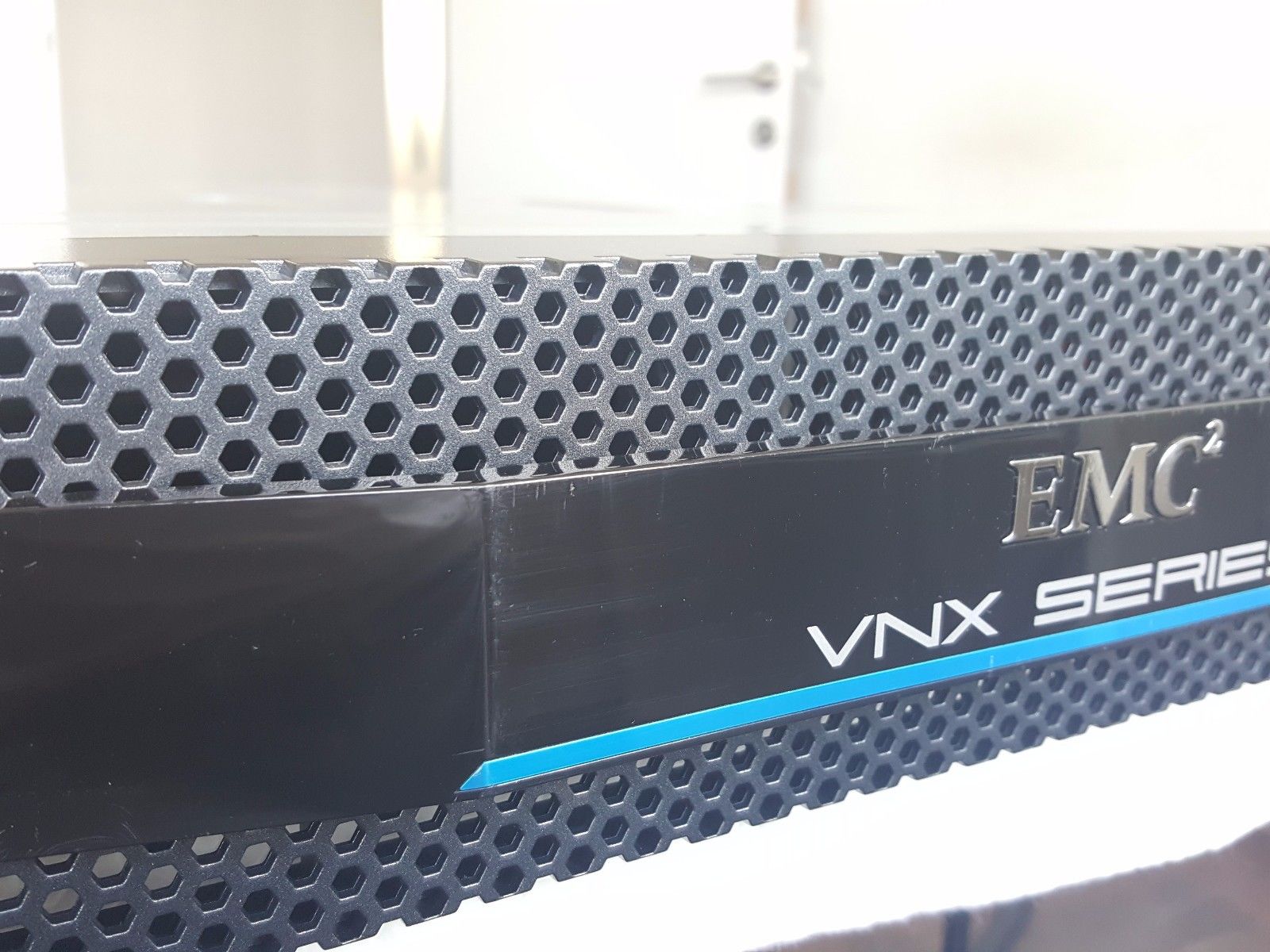 Dell EMC VNX VG2 100-563-109 Gateway Excellent Condition Dell EMC VNX VG2 100-563-109 Gateway Excellent Condition 1496579714 709 s l1600