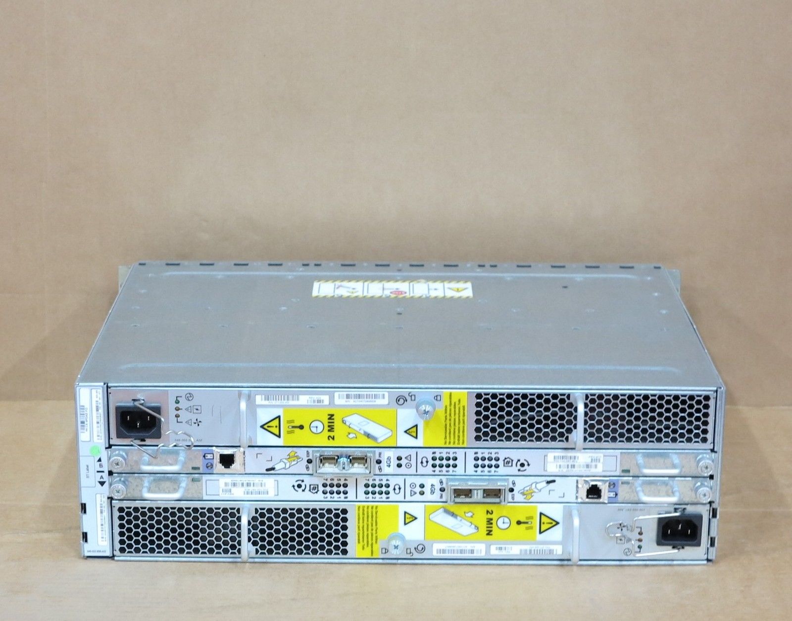 Dell EMC Drive array CX-4PDAE-FD - 2x 4GB Controllers Fibre Channel FC 2xPSU Dell EMC Drive array CX-4PDAE-FD &#8211; 2x 4GB Controllers Fibre Channel FC 2xPSU 1496592125 259 s l1600