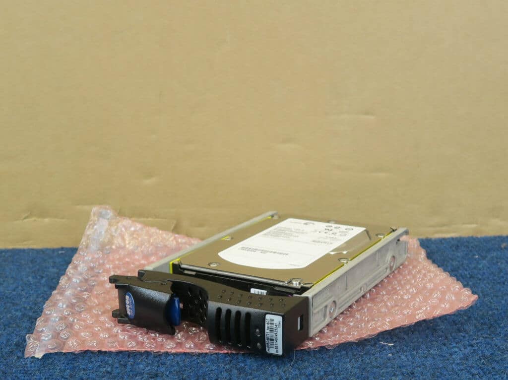 Dell EMC Dell CX-4G15-300 HU127 005048731 3.5" 300GB 15K 4Gbs FC Hard Drive CX3 CX4 Dell EMC Dell CX-4G15-300 HU127 005048731 3.5&#8243; 300GB 15K 4Gbs FC Hard Drive CX3 CX4 1496859155 816 s l1600 1024x766